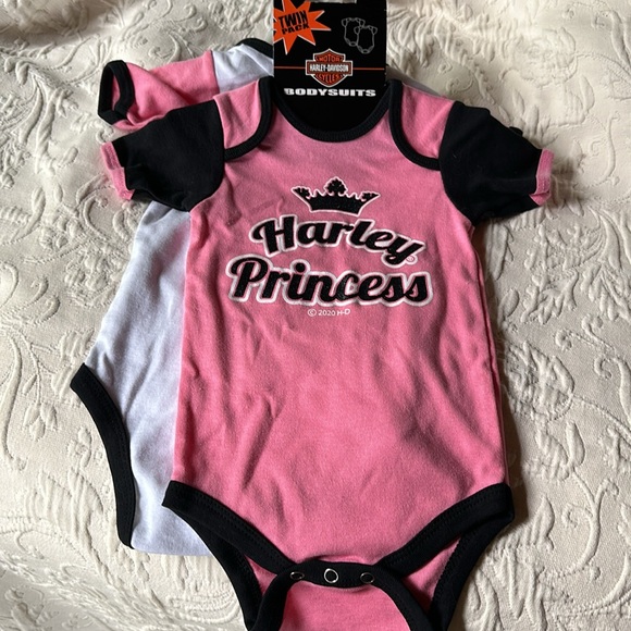 Harley Davidson twin pack bodysuits 18 months - Picture 4 of 8